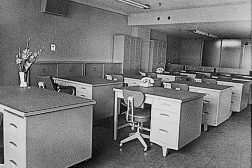 S type desk (1955)