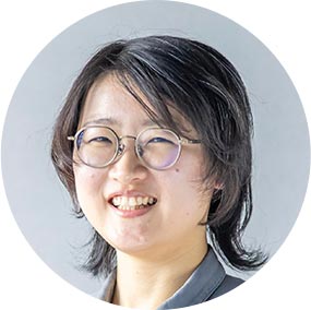 網浦 愛理子（背 設計）