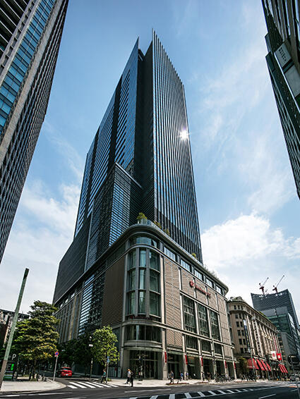 Nihonbashi Takashimaya Mitsui Building Exterior