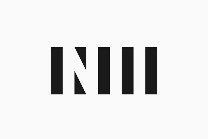 NII（ニー）