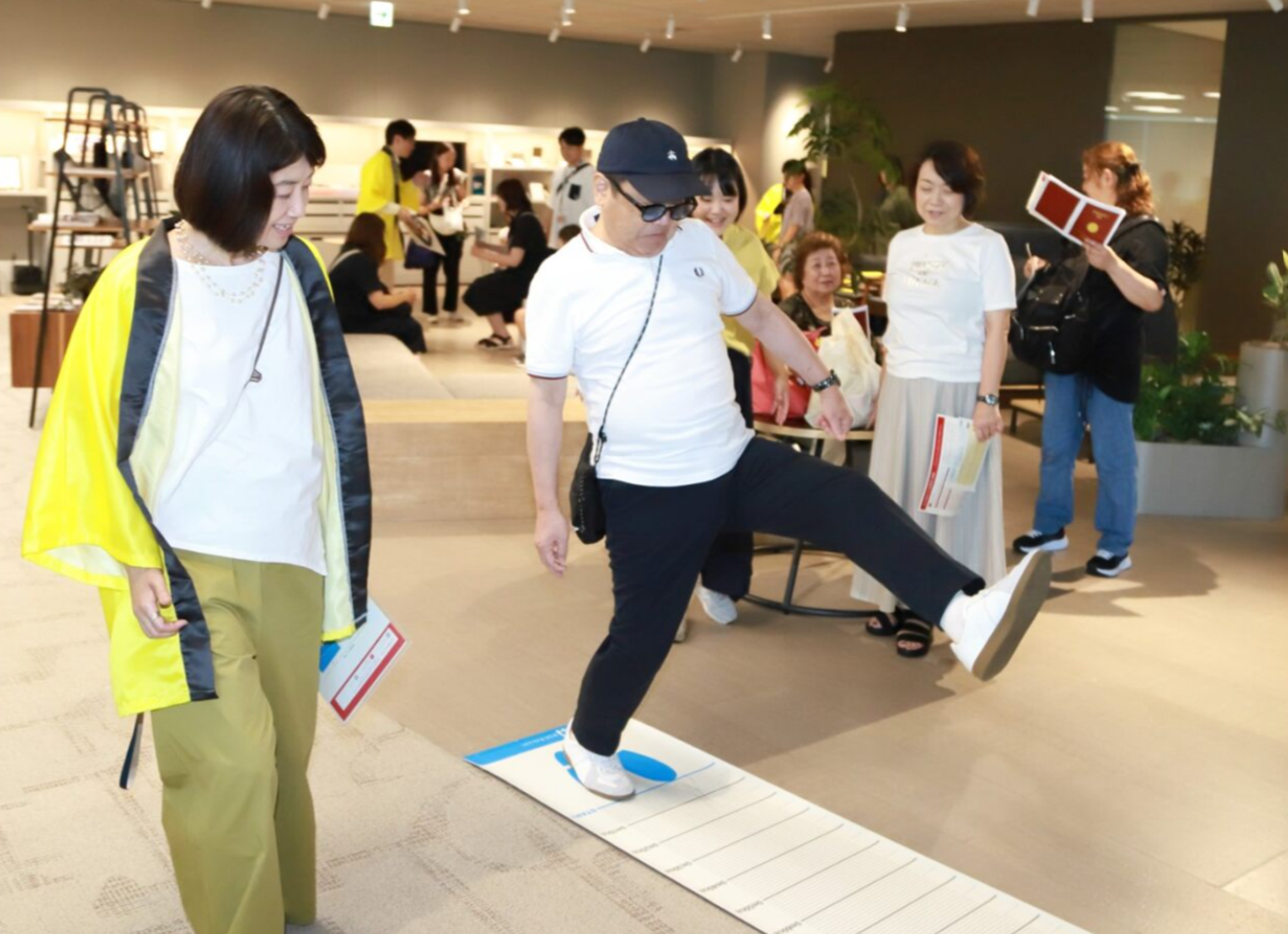 ロコモ度テスト(2ステップテスト) ロコモ度テスト(2ステップテスト)