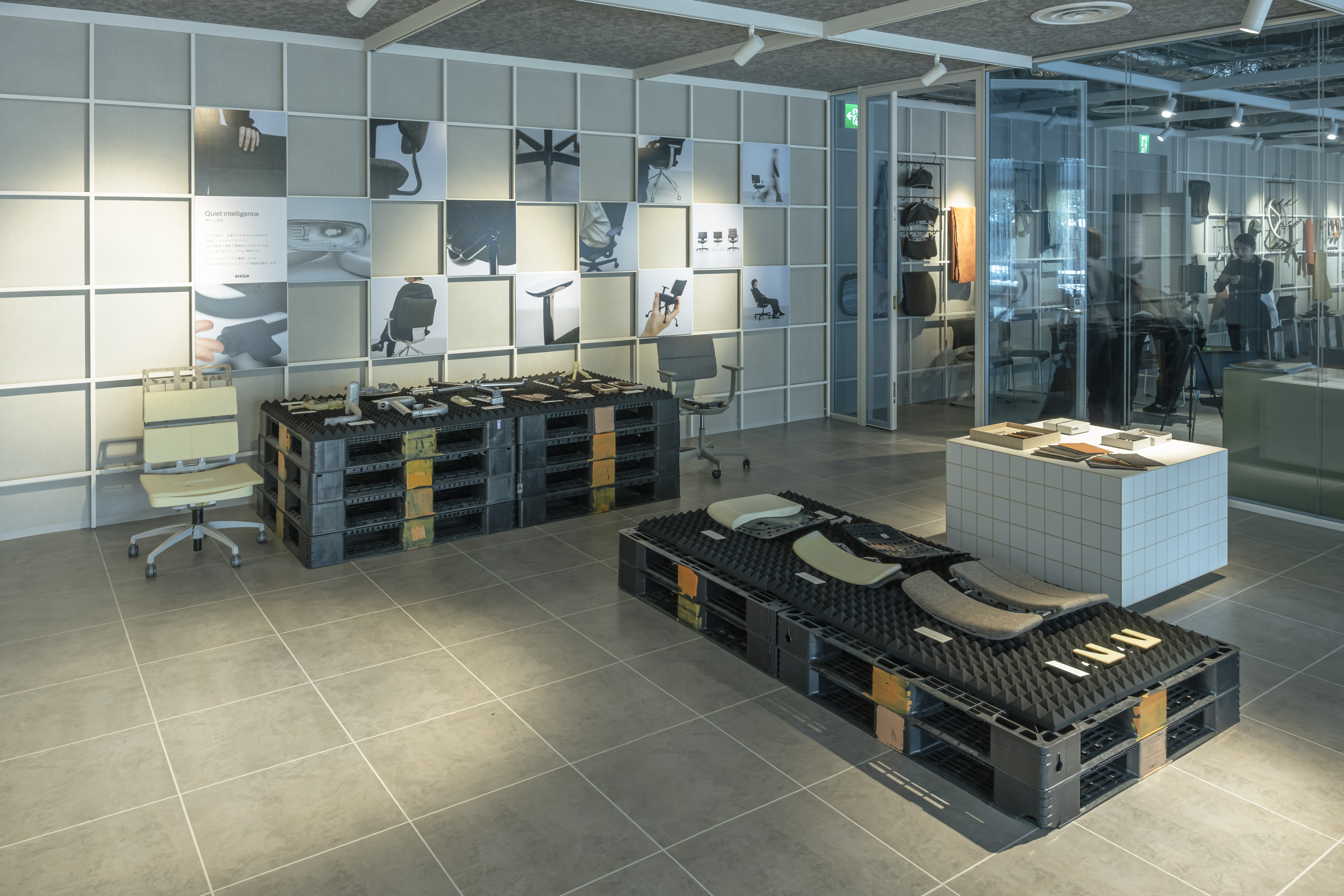 柴田文江氏登壇、滋賀工場発ワークチェア「SHIGA」イベントレポート